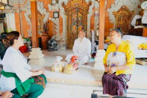 Tali Kasih WHDI Badung Kepada Sulinggih se-Badung
