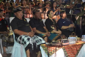 KETUA DPRD BADUNG APREASIASI PELAKSANAAN PAWAI OGOH – OGOH DI KUTA