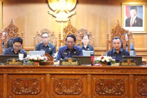 Anom Gumanti Buka Rapat Paripurna Masa Persidangan ke 2 DPRD Badung Tahun 2025 – 2026, soroti infrastruktur dan kemacetan