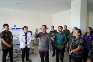Ketua Komisi IV DPRD Badung dampingi Bupati Tinjau Kesiapan Operasional RSUD Giri Asih.