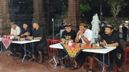 Ketua DPRD Bersama Ketua Komisi IV DPRD Badung Hadiri Gladi Bersih Rekonstruksi Gamelan Tua PKB 2026.