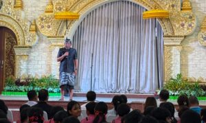 Ketua DPRD Badung Hadiri Kenaikan Kelas dan Perpisahan Siswa Kelas VI SD Negeri 1 Kuta.