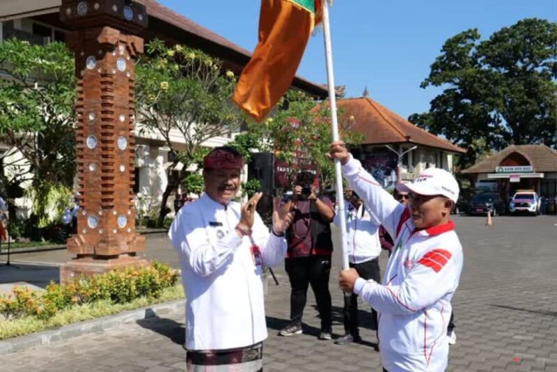 Pemkab Tabanan Lepas Kontingen Pelajar ke Porjar Provinsi Bali 2026