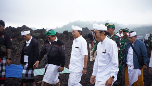 Bakti Pamlaspas Cihna Batur Let, Gubernur Bali Tegaskan Hentikan Komersialisasi Gunung Batur