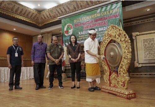 Bupati Adi Arnawa Buka Musda Dekopinda Kabupaten Badung