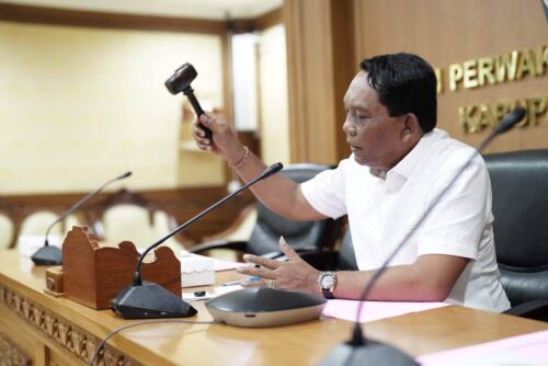 Ketua DPRD Badung Pimpin Rapat Banmus dan Paripurna, Bahas Evaluasi Kegiatan Juli serta Agenda Agustus 2026.