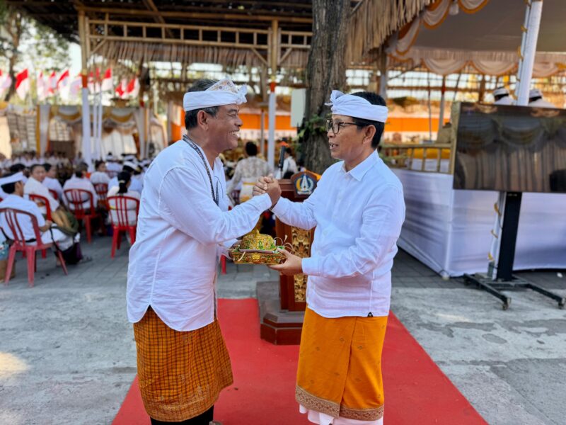 Karya Atma Wedana Desa Adat Tuban Digelar Massal