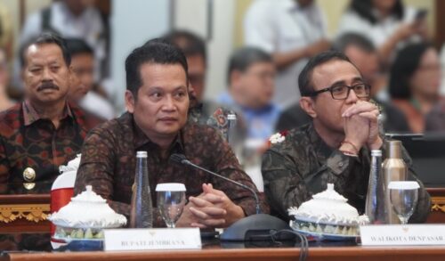 Tampung Keluhan Sopir, Bupati Kembang Sampaikan Aspirasi Peningkatan Dermaga Pada Rakor Tingkat Menteri Pengembangan Wilayah Bali