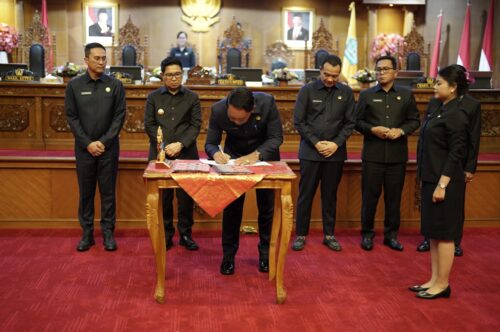 Badung Tetapkan Raperda Perubahan Apbd 2026