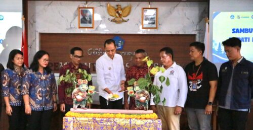 Wakil Bupati Klungkung, Tjokorda Gde Surya Putra, melaunching Desa Kusamba sebagai Desa Maritim melalui Program Penguatan Kapasitas Organisasi Kemahasiswaan (PPK Ormawa).