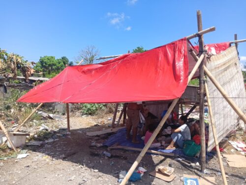Warga Korban Kebakaran, Bertahan di Tenda Darurat, Khawatir Terjangkit DB