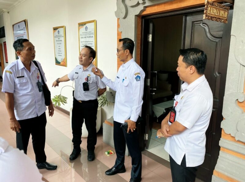 Tim Disiplin Pemkab Badung Sidak Disiplin Asn Di Dinas PUPR Dan BPKAD