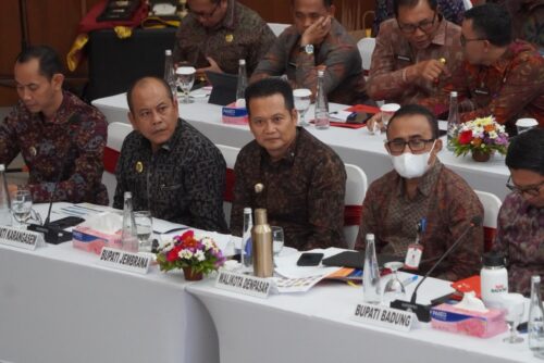 Hadiri Kunker Banggar DPR RI, Bupati Kembang Dorong Solusi Jangka Panjang Kemacetan di Gilimanuk