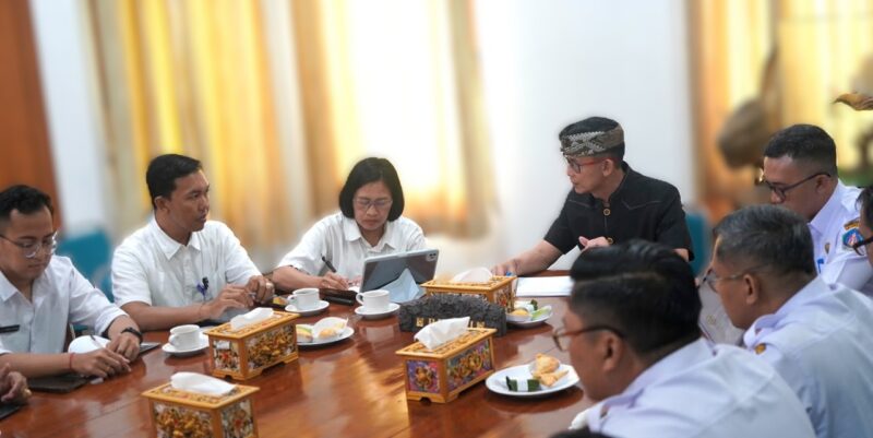 Demi Kelancaran Mobilitas, Bupati Satria Dukung Rencana Pengembangan Pelabuhan Banjar Nyuh Nusa Penida