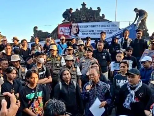 Gubernur Koster Kaji Kenaikan UMP Bali 2027, Usai Di Demo Serikat Buruh Dan Mahasiswa