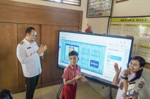 Program Revitalisasi Satuan Pendidikan di Badung, PID Hadirkan Metode Belajar Berbasis Digital