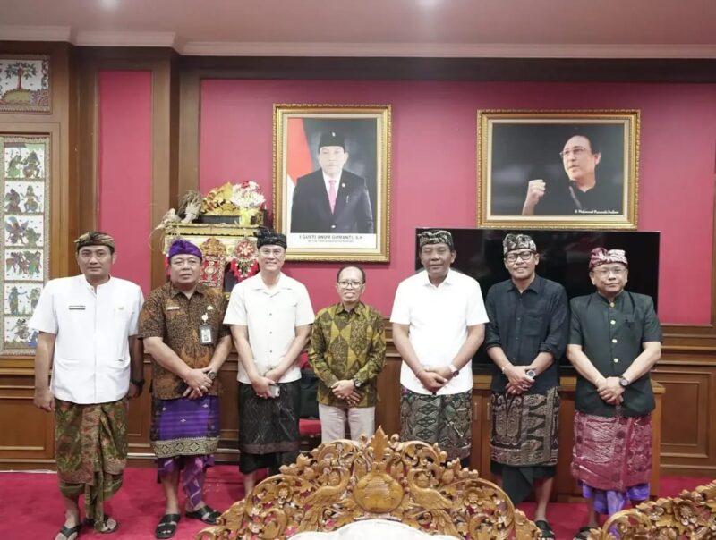 Dirjen Bimas Hindu Kementerian Agama RI Penuhi Undangan Ketua DPRD Badung Bahas Tanda Daftar Pura dan Kewenangan di Daerah