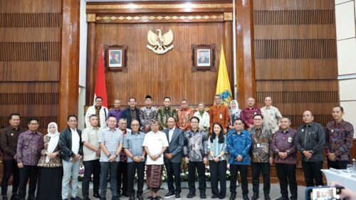 Hadiri Kunker Banggar DPR RI, Wabup Tjok Surya Dorong Pengalokasian APBN Tepat Sasaran